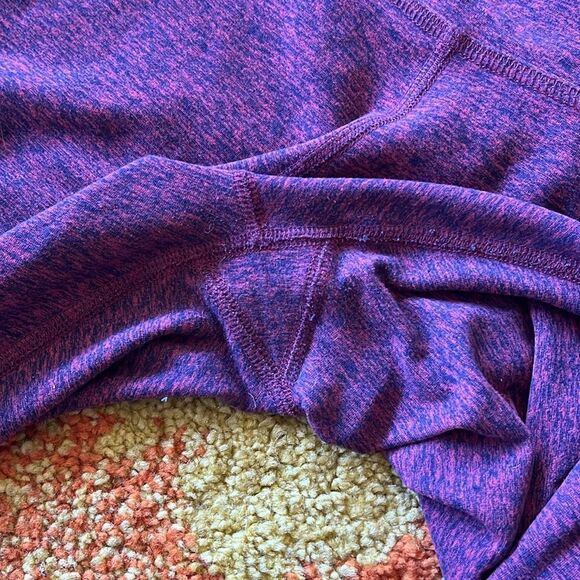 BEYOND YOGA RED SLICED MESH LEGGINGS MEDIUM - Picture 9 of 9